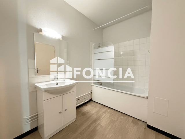 Appartement 3 pièces (75 m²) à louer - Luisant (28600)