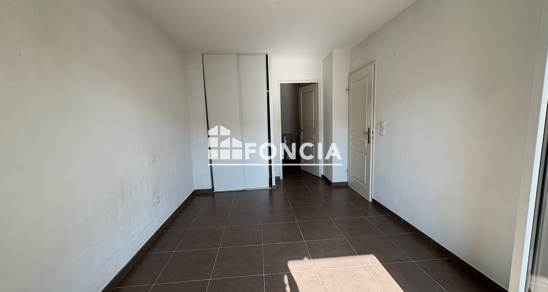 Appartement 2 pièces (43.63 m²) à louer - Morières-lès-avignon (84310)