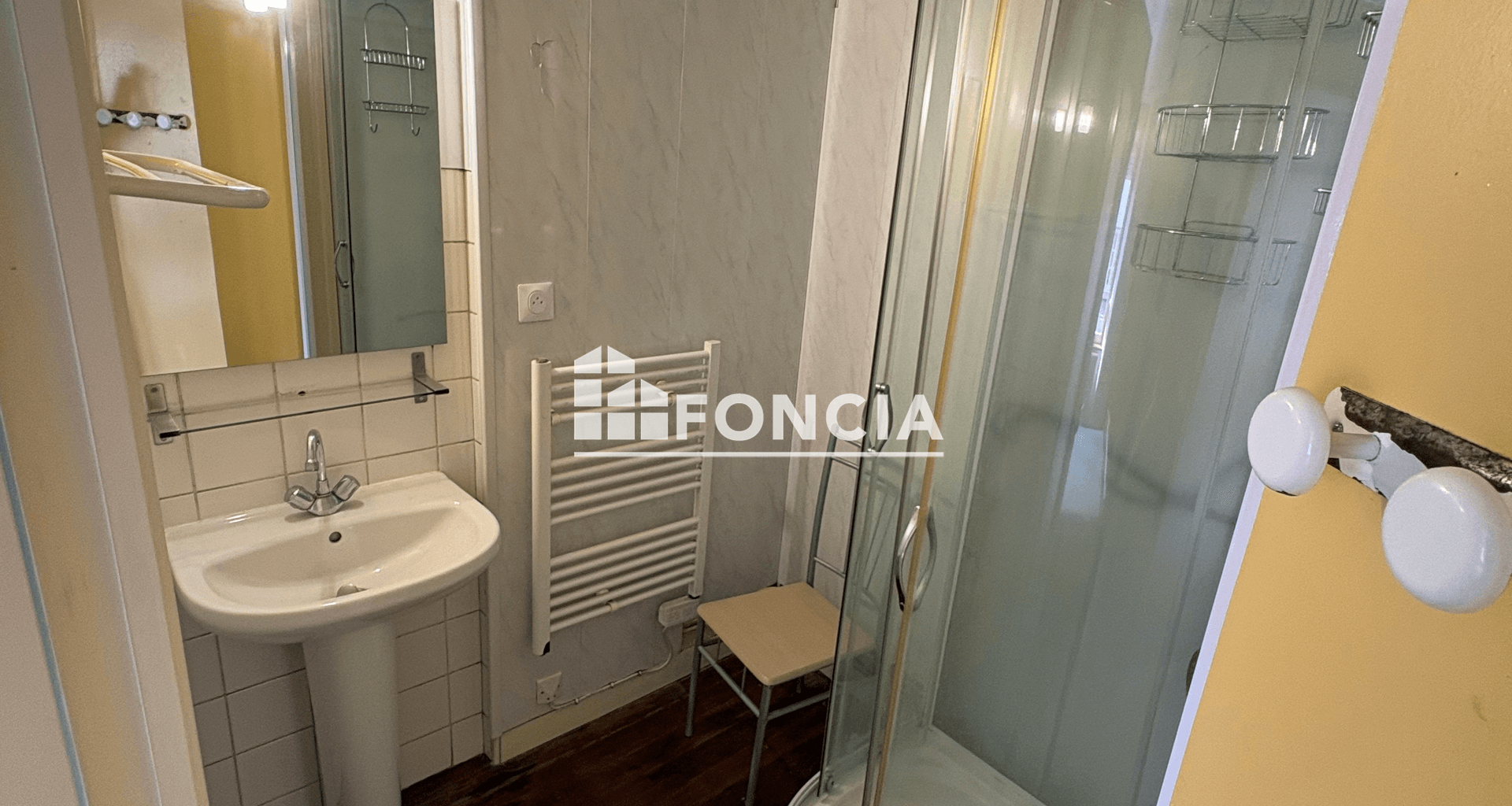 Appartement meublé 2 pièces (40 m²) à louer - Flers (61100)