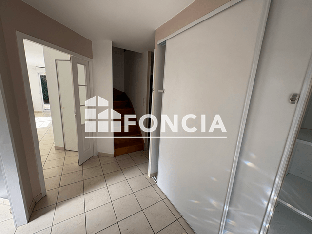 Maison 5 pièces (105.5 m²) à louer - Carquefou (44470)