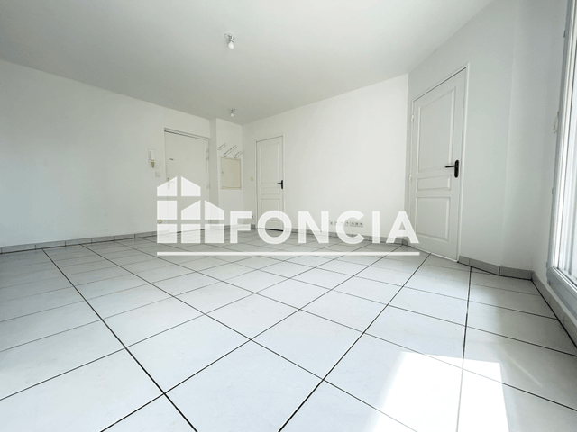 Appartement 2 pièces (44.4 m²) à louer - Toulon (83100)