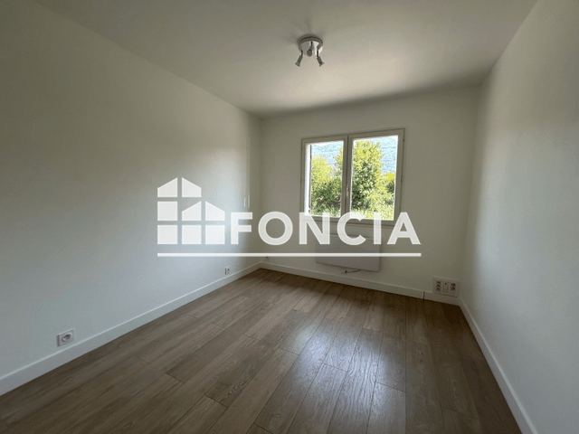 Appartement 3 pièces (54.55 m²) à louer - Saint Martin D Heres (38400)