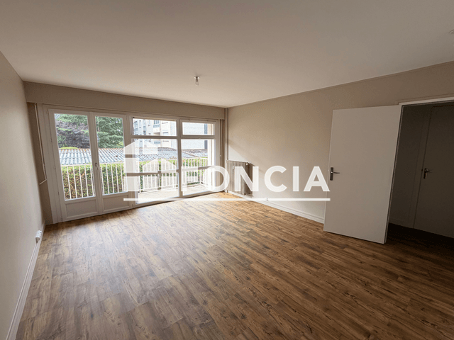 Appartement 3 pièces (55.56 m²) à louer - Angers (49000)