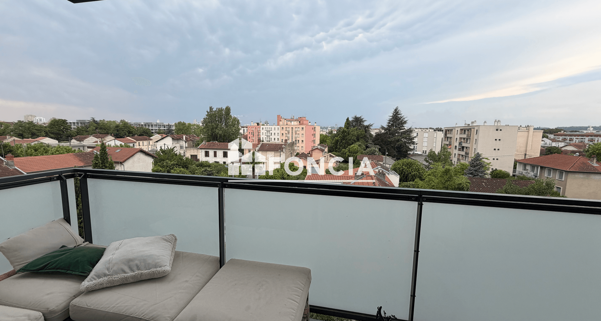 Appartement 2 pièces (39.1 m²) à louer - Villeurbanne (69100)
