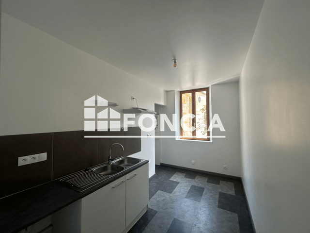 Appartement 4 pièces (82.53 m²) à louer - St Porquier (82700)