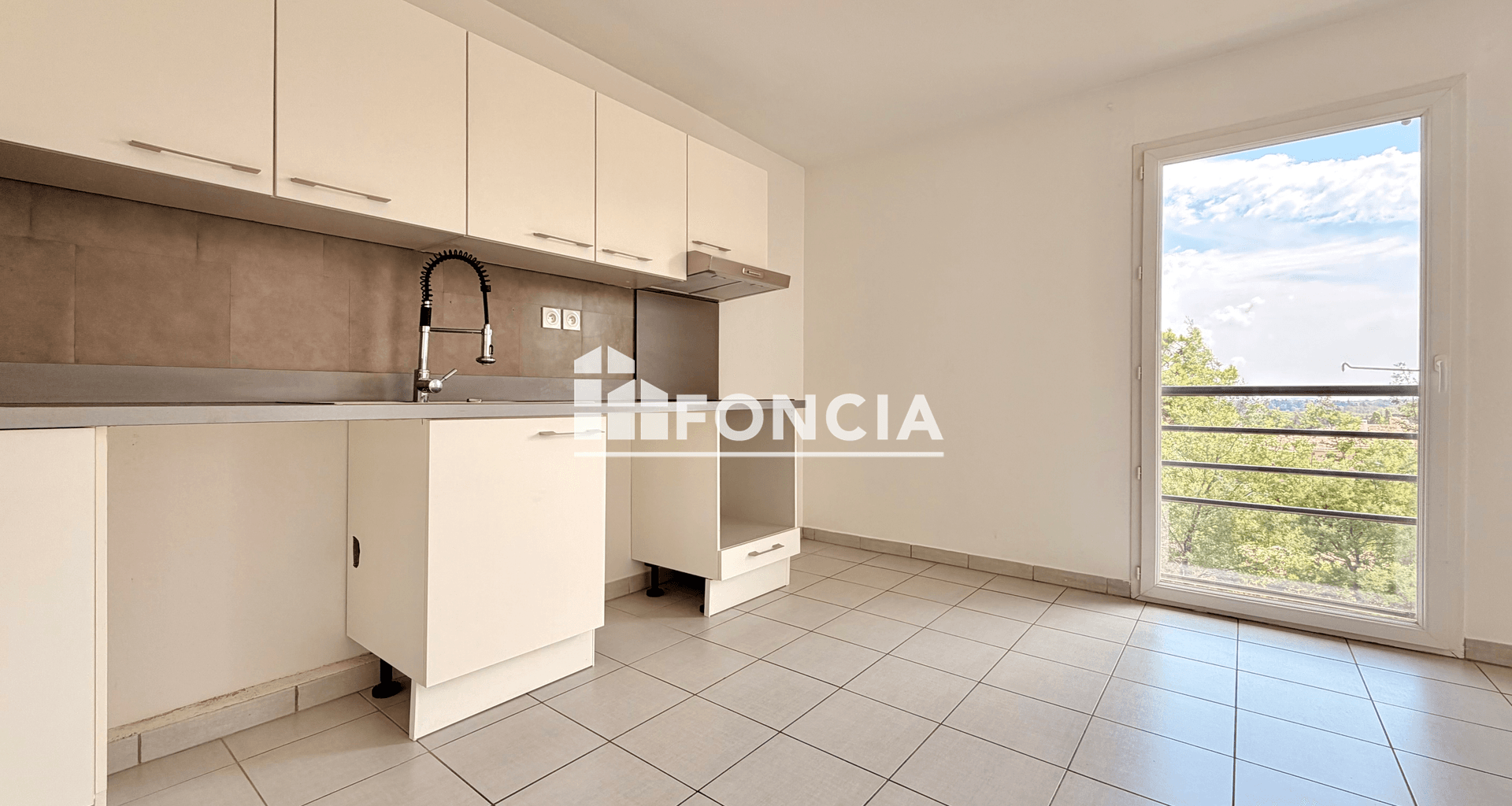 Appartement 3 pièces (56.57 m²) à vendre - Roquebrune-sur-argens (83520)