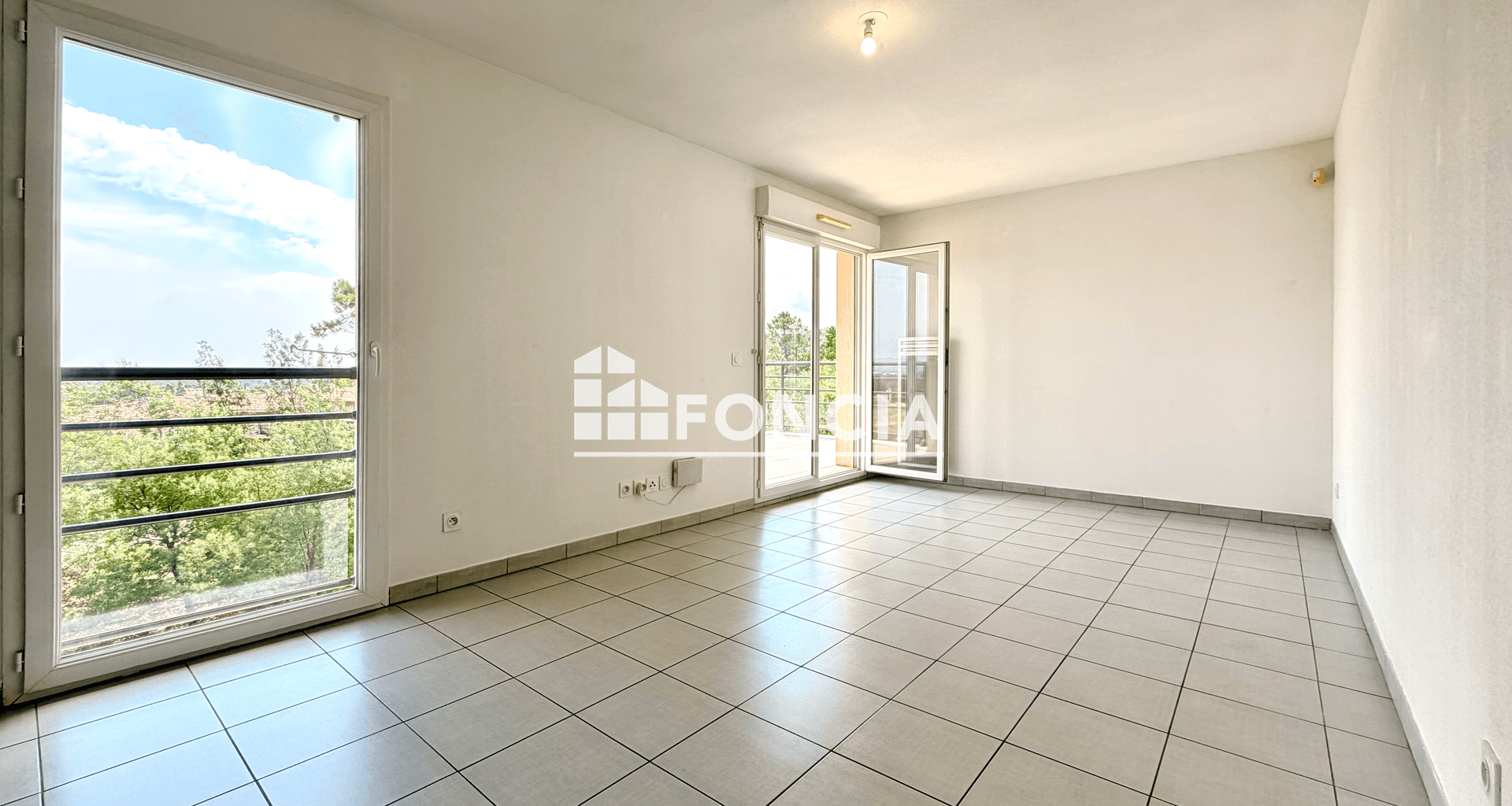 Appartement 3 pièces (56.57 m²) à vendre - Roquebrune-sur-argens (83520)