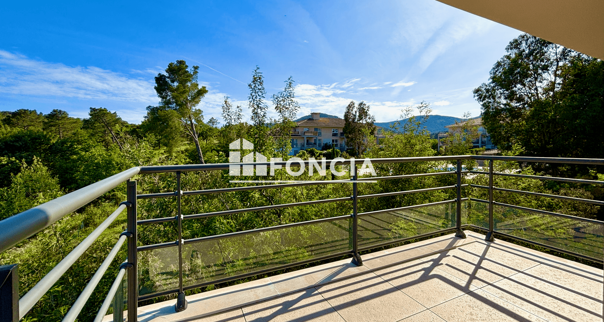 Appartement 3 pièces (56.57 m²) à vendre - Roquebrune-sur-argens (83520)