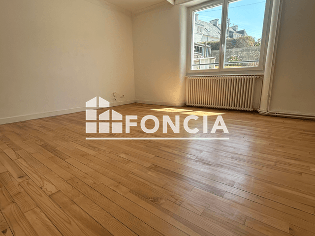 Maison 6 pièces (80.07 m²) à louer - Douarnenez (29100)
