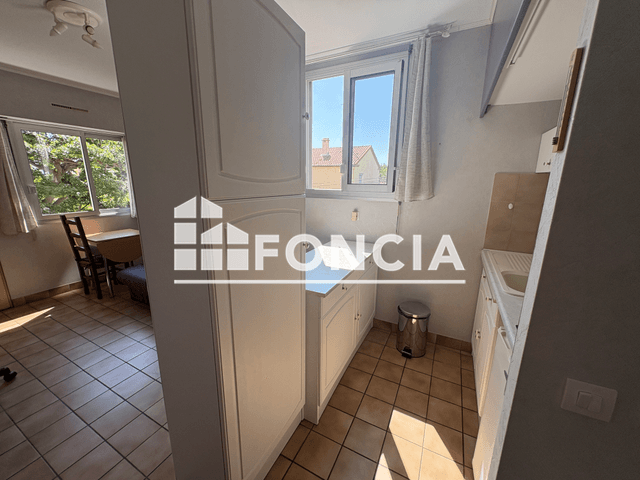 Studio (19.54 m²) à louer - Nimes (30000)