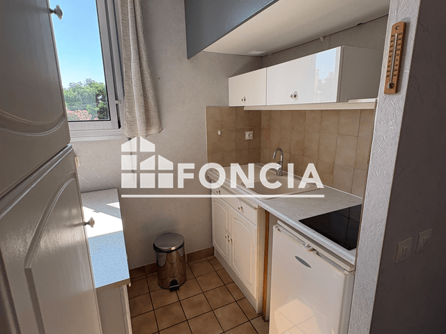 Studio (19.54 m²) à louer - Nimes (30000)