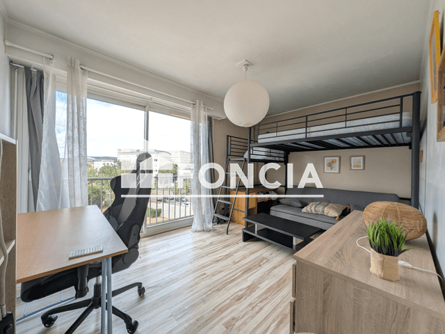 Studio meublé (31.37 m²) à louer - Rouen (76100)