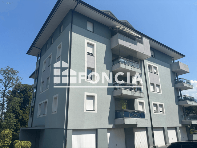 Appartement 3 pièces (75 m²) à louer - La Roche Sur Foron (74800)