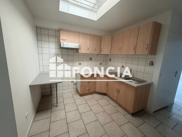 Appartement 2 pièces (64.96 m²) à louer - Gardanne (13120)
