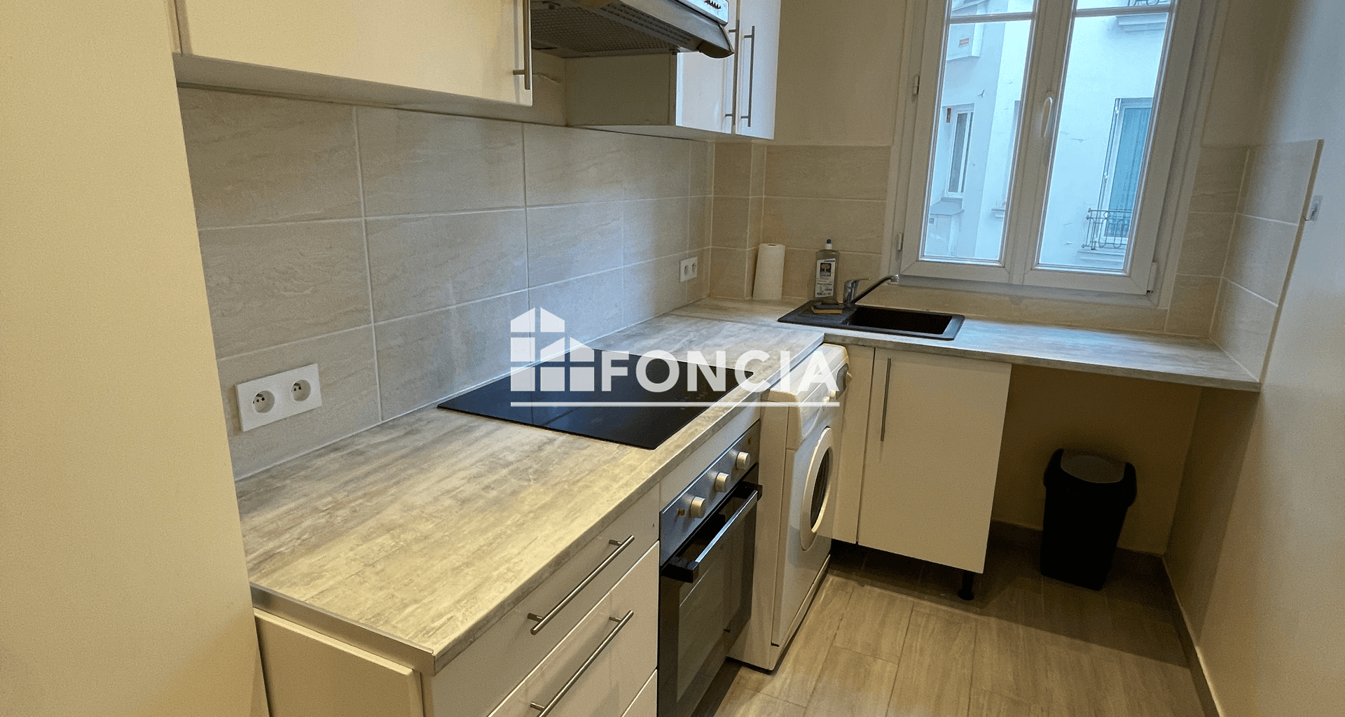 Appartement 2 pièces (43.83 m²) à louer - Paris 15ᵉ (75015)