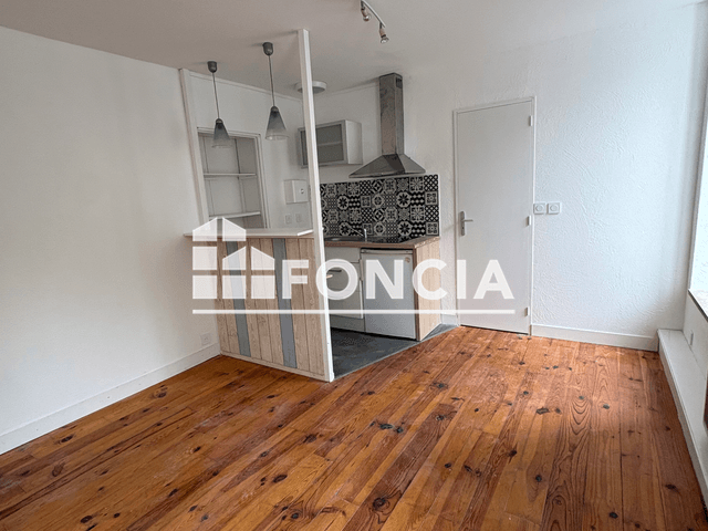 Studio (17.14 m²) à louer - Quimper (29000)