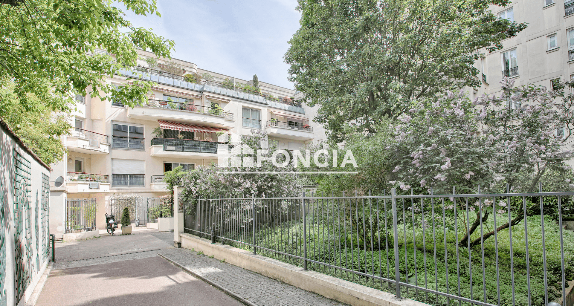 Appartement 2 pièces (51.4 m²) à vendre - Montrouge (92120)