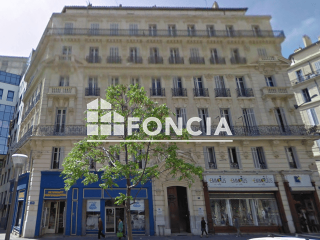 Appartement 3 pièces (64 m²) à louer - Marseille 1ᵉʳ (13001)