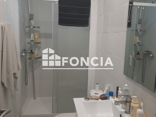 Appartement 2 pièces (50.33 m²) à louer - Nimes (30000)