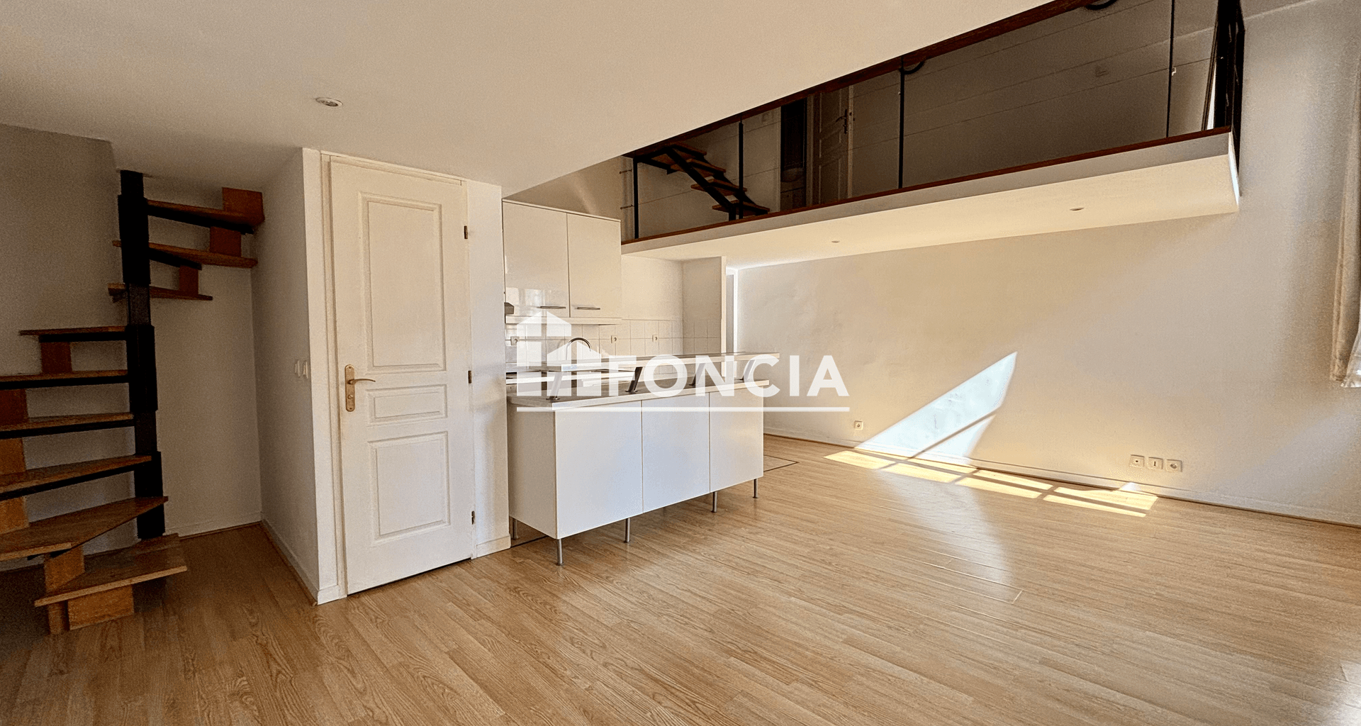 Appartement 2 pièces (49.73 m²) à louer - Lyon 4ᵉ (69004)
