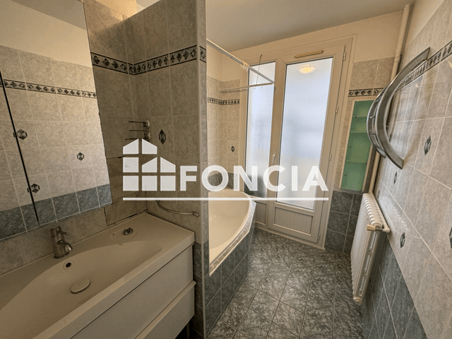 Appartement 3 pièces (60.48 m²) à louer - Tours (37000)