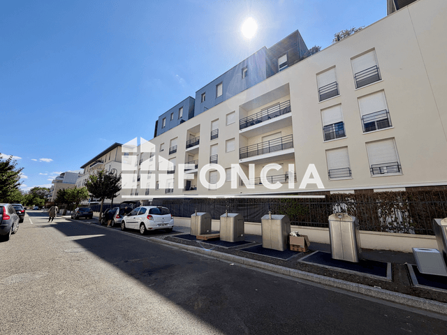 Appartement 2 pièces (43.8 m²) à louer - Luce (28110)