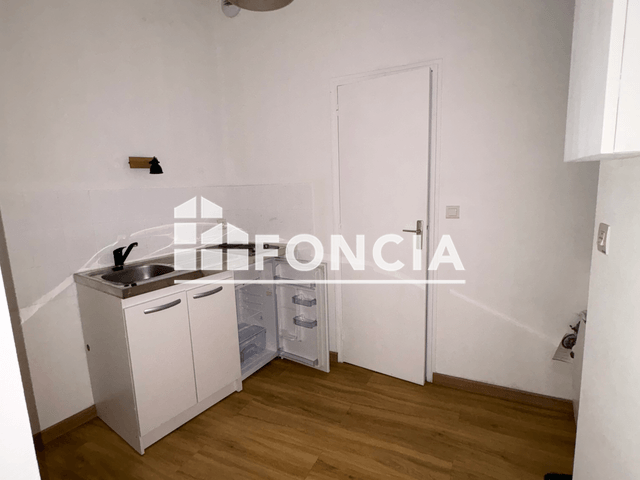 Studio meublé (16.66 m²) à louer - Angers (49100)