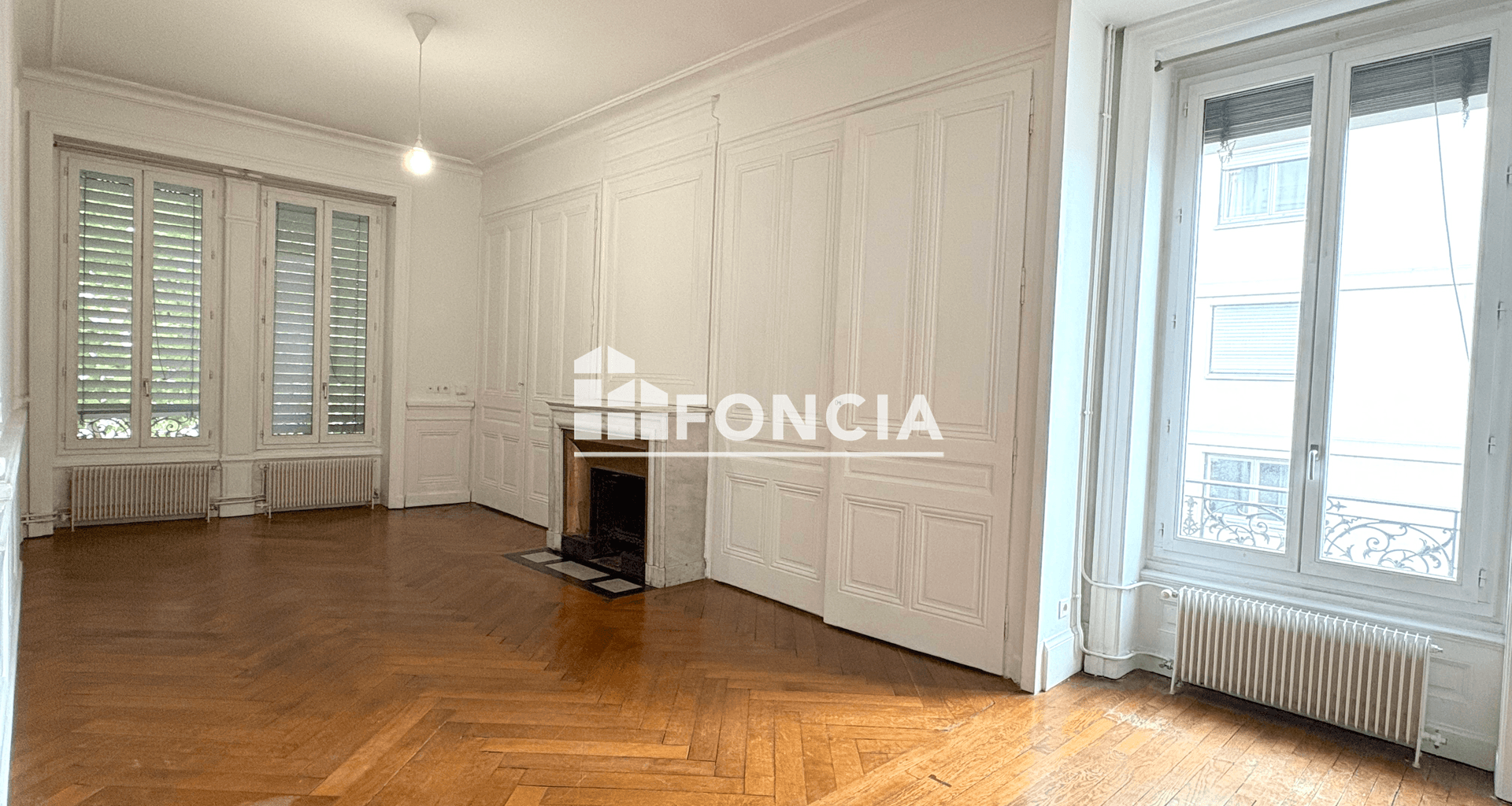Appartement 5 pièces (121.61 m²) à louer - Lyon 6ᵉ (69006)