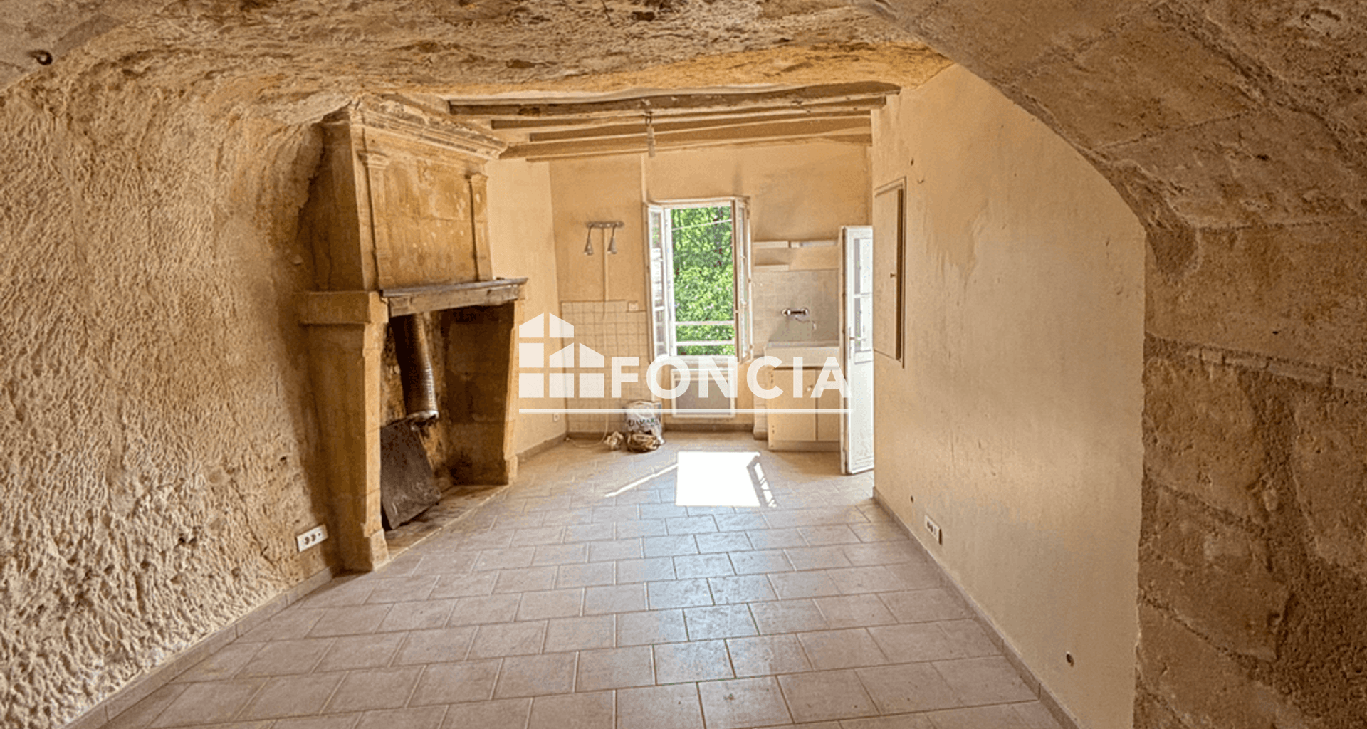 Maison 2 pièces (61 m²) à vendre - Villaines-les-rochers (37190)