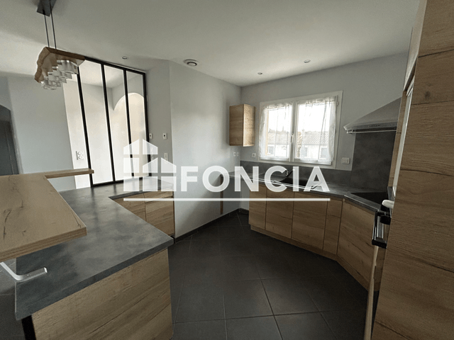 Maison 4 pièces (90 m²) à louer - Villefranche D'albigeois (81430)