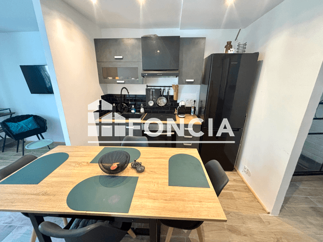 Appartement meublé 2 pièces (30.07 m²) à louer - Toulon (83100)