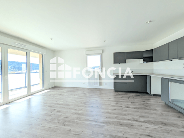 Appartement 3 pièces (66.75 m²) à louer - Deville Les Rouen (76250)