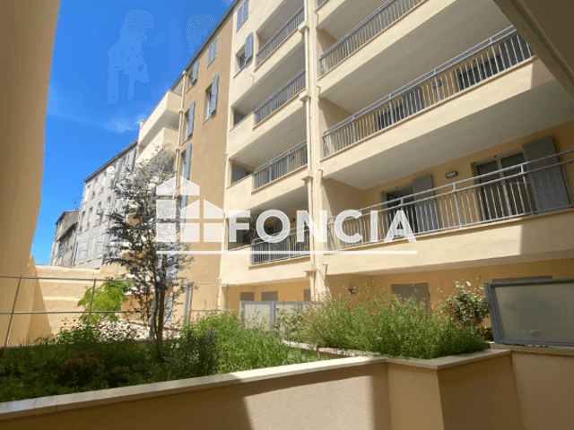 Appartement 3 pièces (84.28 m²) à louer - Marseille 2ᵉ (13002)