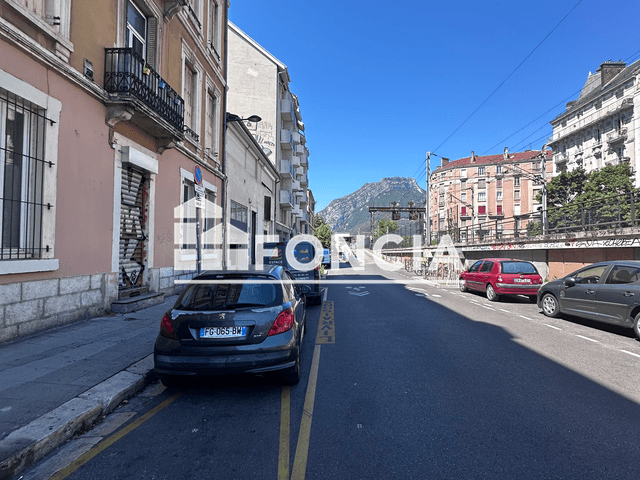 Studio meublé (28.4 m²) à louer - Grenoble (38000)