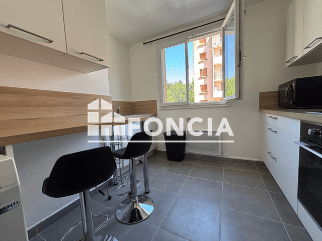 Appartement meublé 3 pièces (52.89 m²) à louer - Seyssinet Pariset (38170)