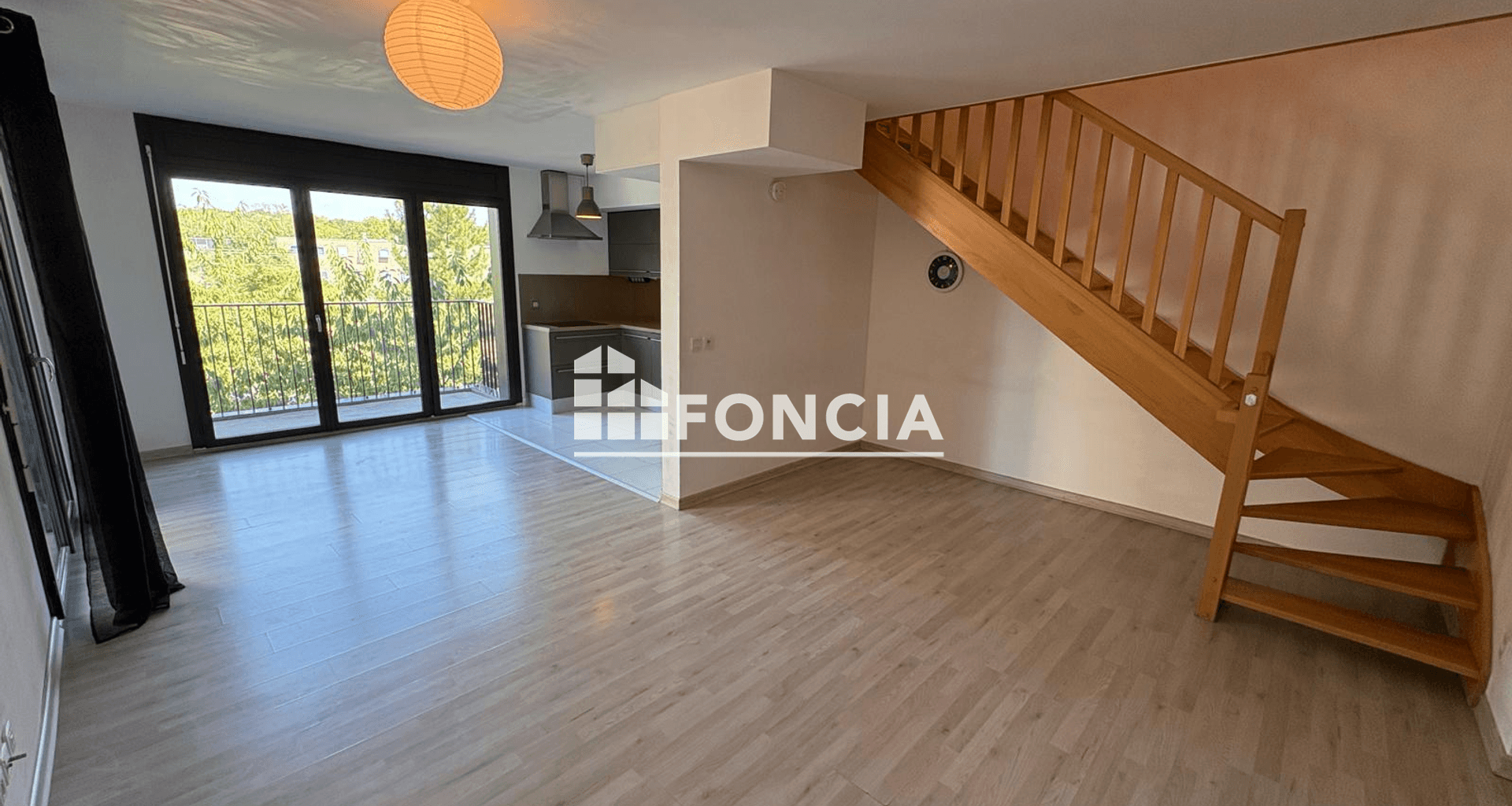 Appartement 4 pièces (80 m²) à louer - Ris-orangis (91130)
