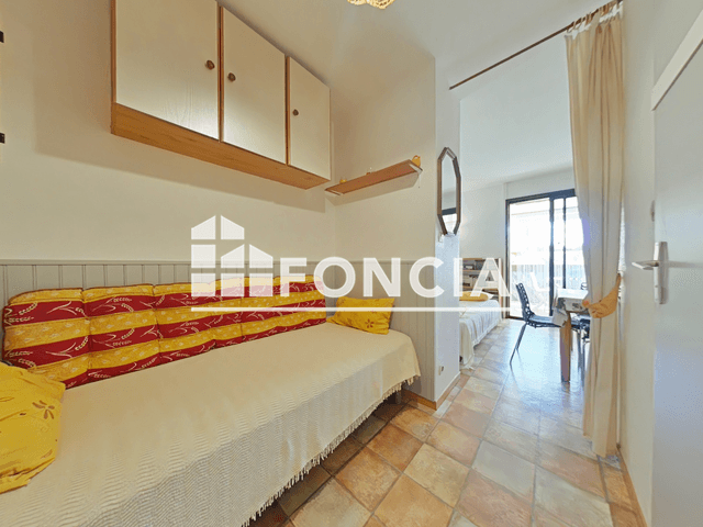 Studio meublé (18.45 m²) à louer - La Londe Les Maures (83250)