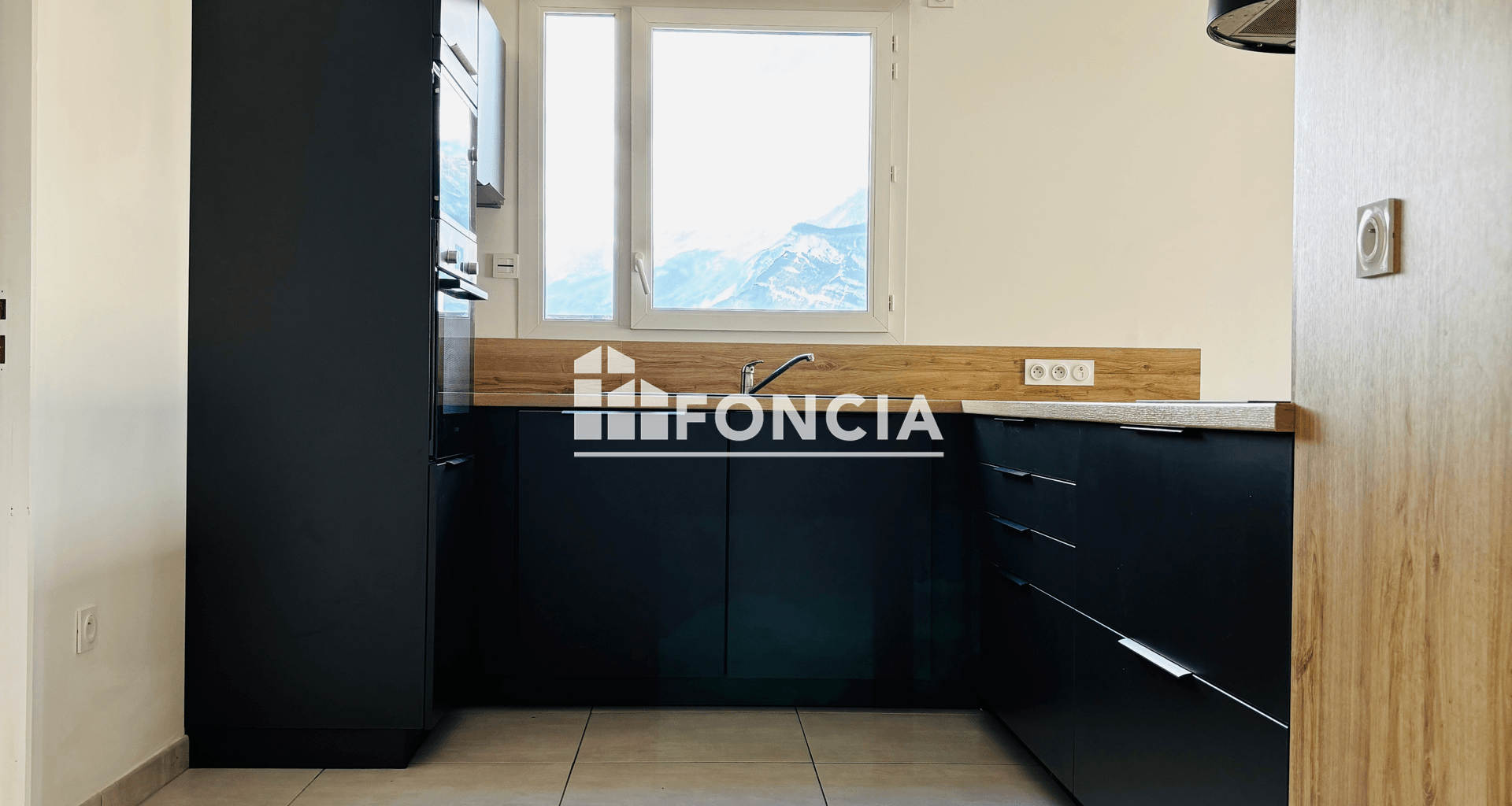 Appartement 5 pièces (115.34 m²) à vendre - ÉChirolles (38130)