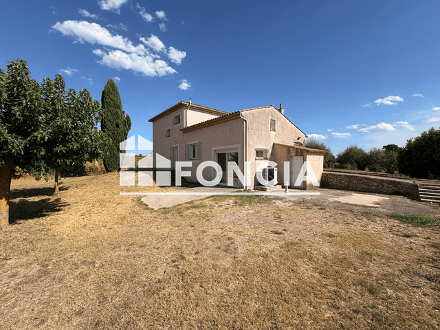 Maison 5 pièces (132 m²) à louer - Saint Chaptes (30190)