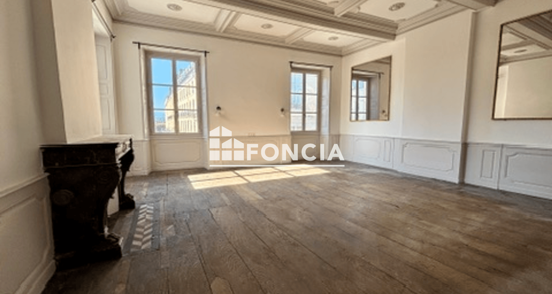 Appartement 3 pièces (141.6 m²) à vendre - Pau (64000)