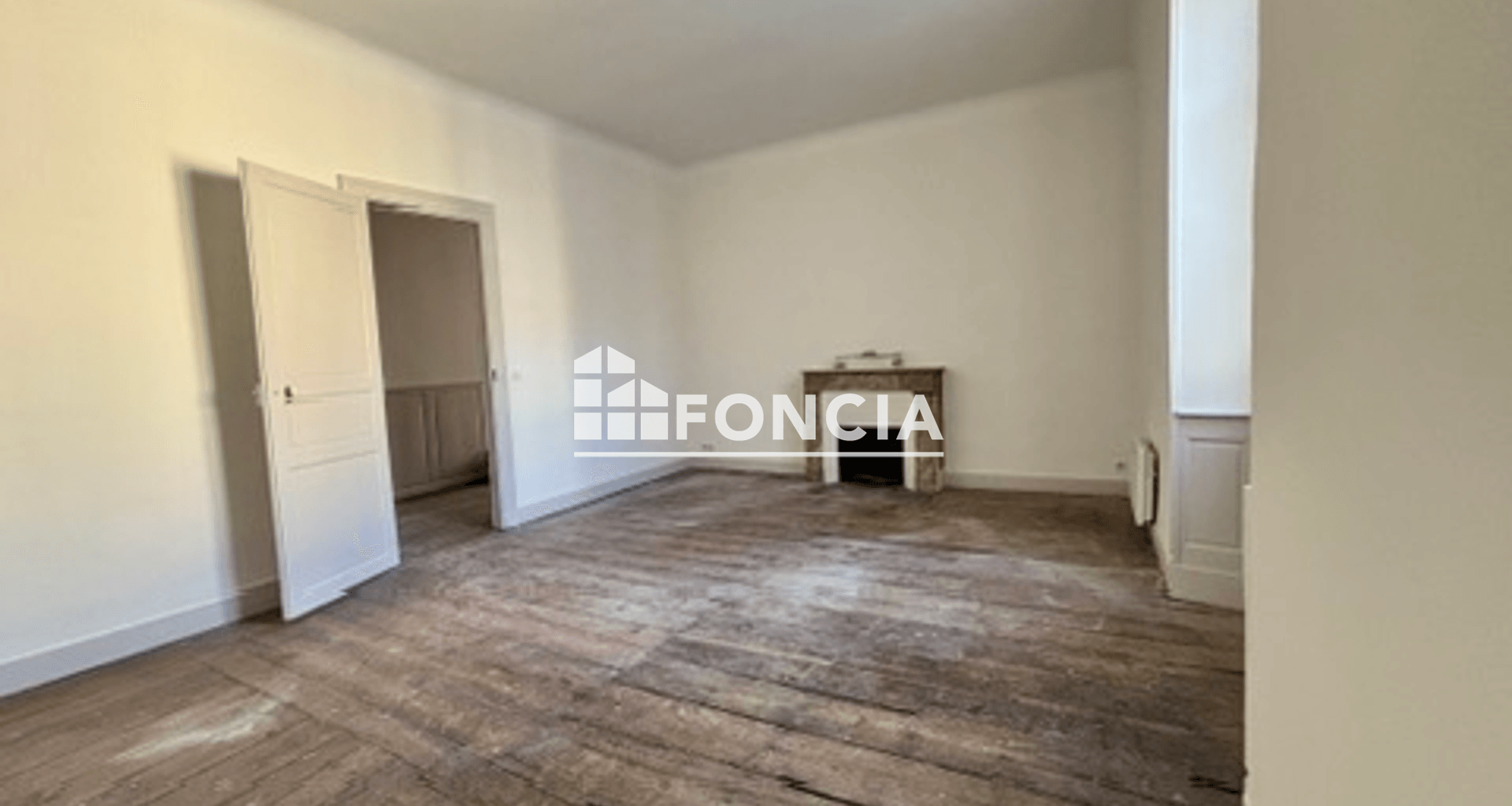Appartement 3 pièces (141.6 m²) à vendre - Pau (64000)