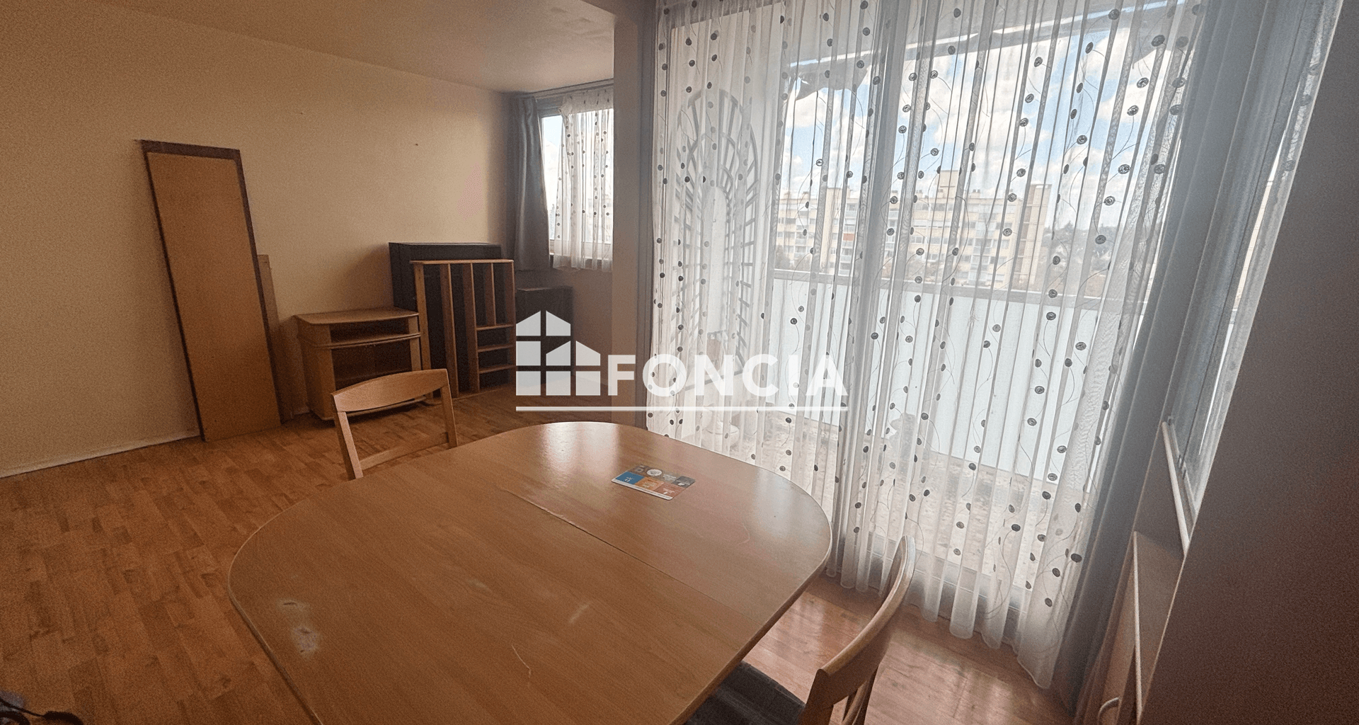 Appartement 5 pièces (79.24 m²) à vendre - Savigny-sur-orge (91600)
