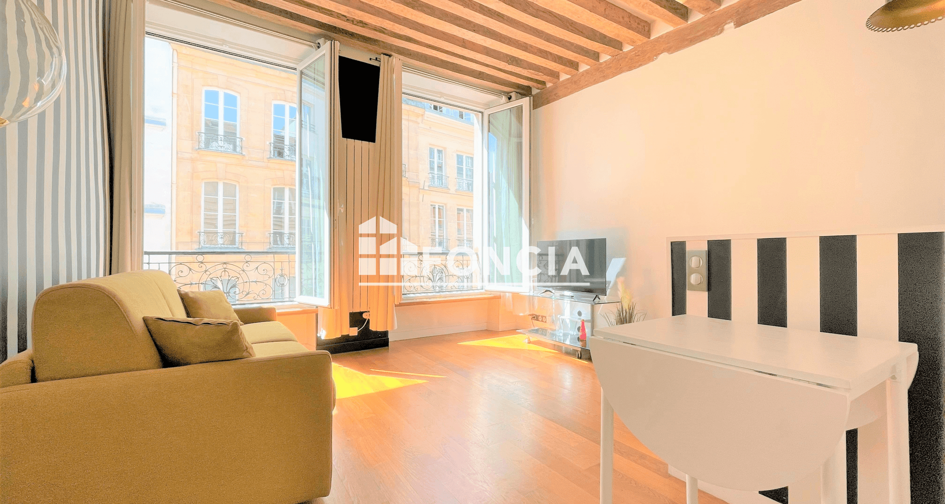 Studio (24.02 m²) à vendre - Paris 1ᵉʳ (75001)