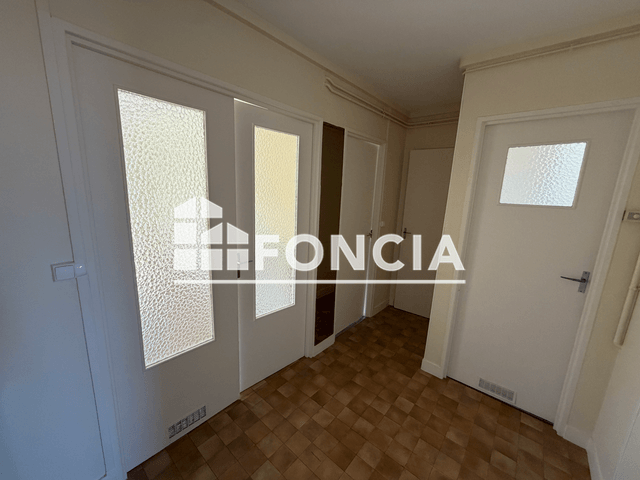Appartement 2 pièces (50.08 m²) à louer - Beauvais (60000)