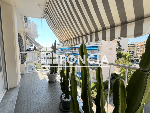 Studio meublé (50.18 m²) à louer - Le Cannet (06110)