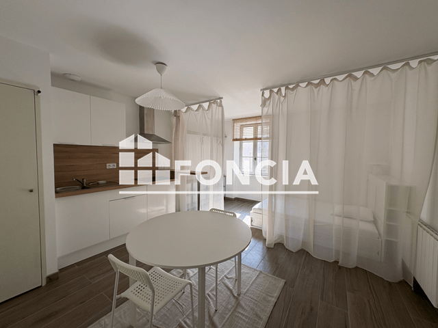 Studio (30.01 m²) à louer - Nimes (30000)