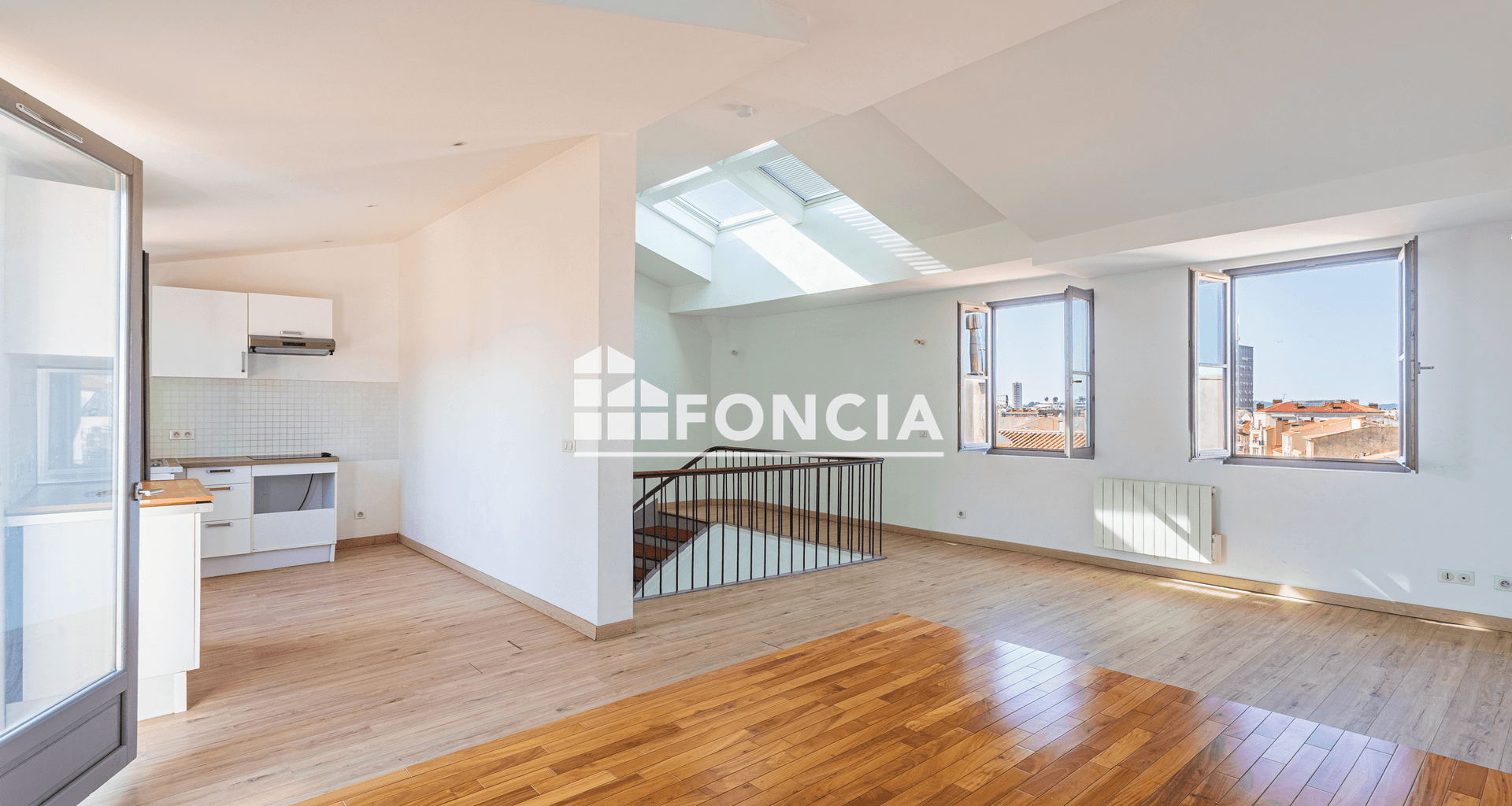 Appartement 4 pièces (99 m²) à vendre - Toulon (83000)