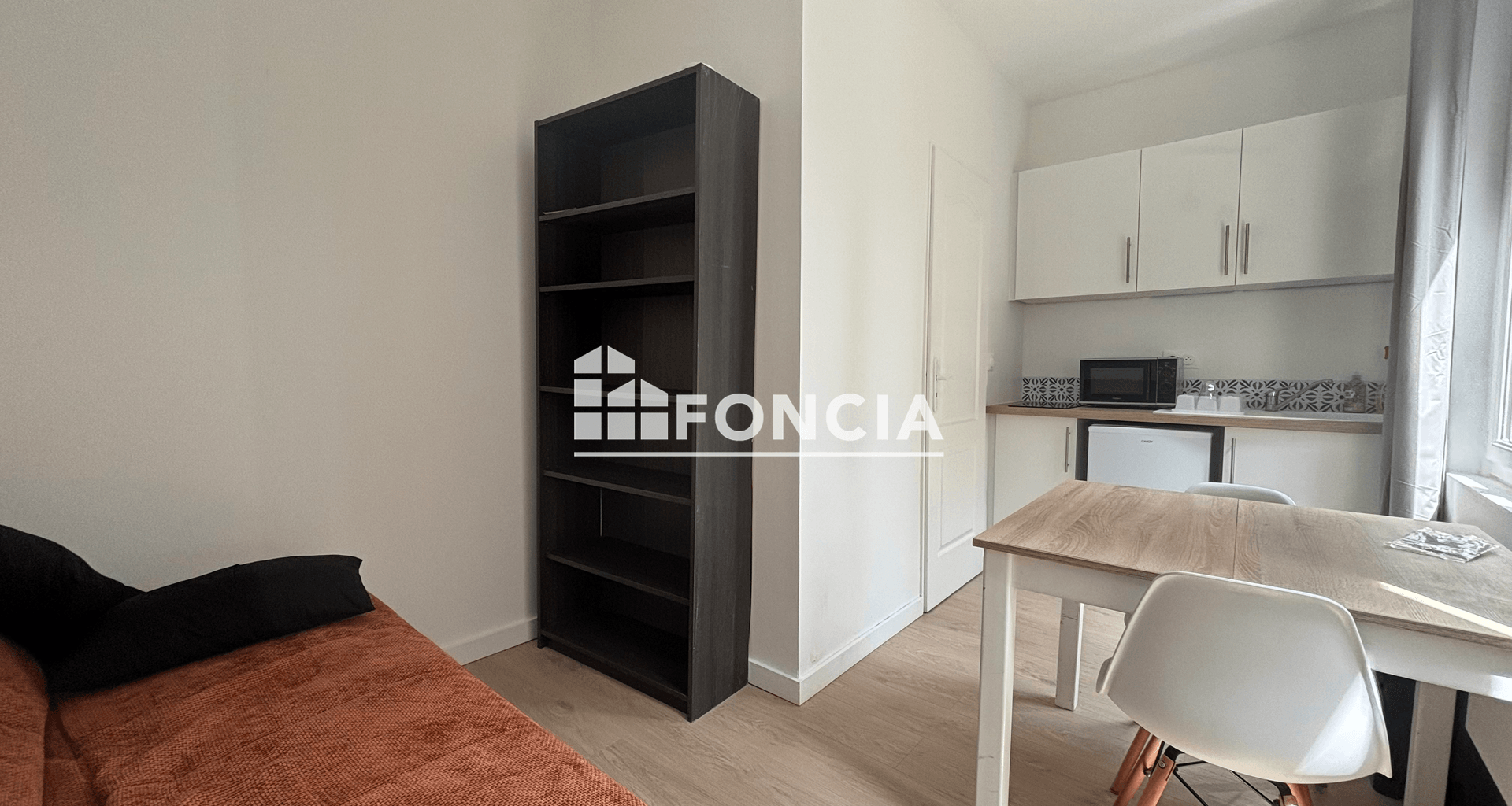 Studio (13.68 m²) à vendre - Rouen (76000)