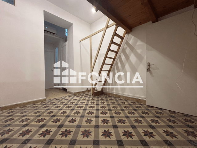 Studio (13.93 m²) à louer - Nimes (30000)