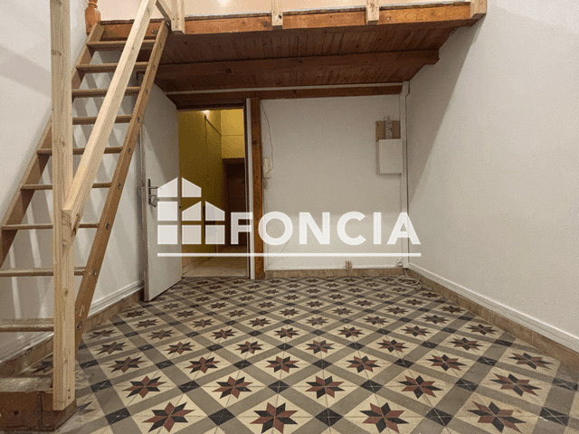 Studio (13.93 m²) à louer - Nimes (30000)